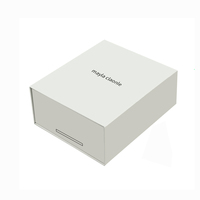 Boîte en carton rigide blanc de haute qualité, faite à la main, avec gaufrage magnétique, revêtement UV et lamination brillante pour emballage cadeau et cadres photo