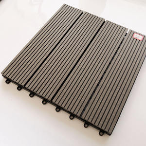 Tarjeta hebilla juntos balcón <span class=keywords><strong>300</strong></span>*<span class=keywords><strong>300mm</strong></span> madera <span class=keywords><strong>Diy</strong></span> compuesto piscina enclavamiento cubierta <span class=keywords><strong>Wpc</strong></span> azulejos al aire libre - Product Image 4