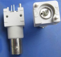 Connecteur de panneau BNC femelle pour carte PCB, contact nickel RF 300V 30A