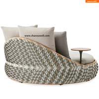 Daybed Premium Handwoven Outdoor con PE Mimbre y espuma 45D-Incluye mesa auxiliar de teca y tela para todo tipo de clima