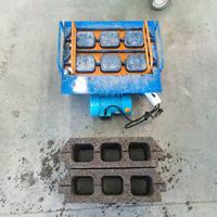Machine manuelle de fabrication de briques creuses en ciment à base de cendres volantes avec moteur 220V/380V, facile à utiliser