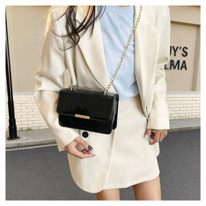 Sac bandoulière élégant en cuir PU verni brillant avec chaîne, modèle <span class=keywords><strong>rectangulaire</strong></span>, pour soirées et usage quotidien 2026 - Product Image 5