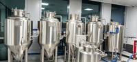Cuve de fermentation conique en acier inoxydable 304 avec refroidissement par glycol pour brasserie artisanale