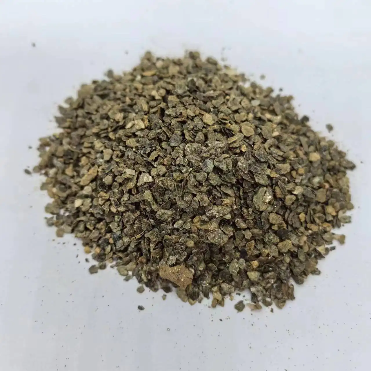 Giá thấp hơn số lượng lớn mở rộng hạt hữu cơ vermiculite trong cách nhiệt tường siêu mịn vermiculite Vật liệu ma sát