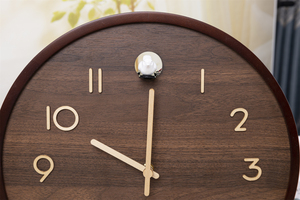 2025 nouveaux produits de conception <span class=keywords><strong>en</strong></span> <span class=keywords><strong>bois</strong></span> de pin fait décor à la maison <span class=keywords><strong>horloge</strong></span> murale <span class=keywords><strong>en</strong></span> <span class=keywords><strong>bois</strong></span> <span class=keywords><strong>coucou</strong></span> <span class=keywords><strong>horloge</strong></span> - Product Image 5
