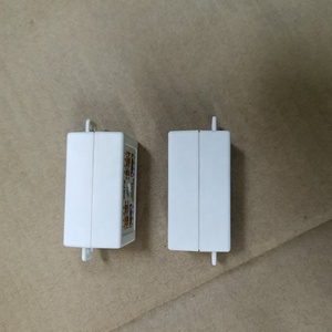 <span class=keywords><strong>RJ45</strong></span> <span class=keywords><strong>Cat</strong></span> <span class=keywords><strong>6E</strong></span> Gigabit Inline Punchdown Krone Coupler Joiner White Telecom Parts pour câbles Ethernet Cat6e - Product Image 4