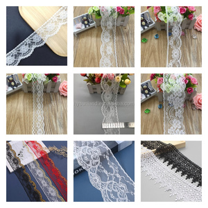 Fodera interna <span class=keywords><strong>bianca</strong></span> con rifiniture in pizzo per bara funebre stile europeo rivestimento in raso all'ingrosso con Set di cuscini - Product Image 6