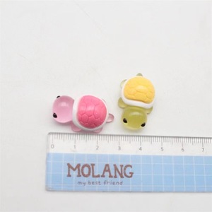 เต่าการ์ตูนสีแดงสดใส ทำจากเรซิ่น ขนาดจิ๋ว สำหรับงาน DIY เครื่องประดับตกแต่ง ชุด 10 สี คละแบบ สำหรับตกแต่งบ้านและงานฝีมือ - Product Image 4