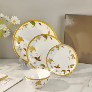 Nordic Gold <b>Flower</b> Pattern Bone Porcelain 5pcs Dinner Plate and Spoon Set - Product Image 1