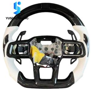 Volant de voiture en fibre de carbone forgé sur mesure pour <span class=keywords><strong>Ford</strong></span> Kuga Mk3 Mk2 Focus <span class=keywords><strong>Fiesta</strong></span> Mk7 St Everest Mondeo Mk5 Ranger Mustang 2025 - Product Image 3