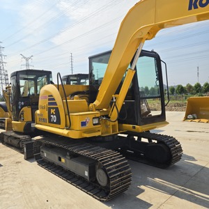 Venta de Fábrica: Excavadora Komatsu PC70 Usada, Excelente Estado, 7 Toneladas, Capacidad de Cucharón de 0.33m, Motor, Caja de Cambios, Bomba de Engranajes - Product Image 2