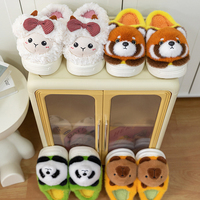 Série d'animaux de dessin animé chaud doux antidérapant chaussures enfant en bas âge fourrure pantoufles fourrure maison chaussures raton laveur mouton chien Panda pantoufles pour enfants