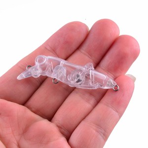 En vrac non peint manivelle blanc leurres de pêche natation dur appât <span class=keywords><strong>sauterelle</strong></span> modèle bar brochet Topwater 3.3g/5.5cm Sports de plein air - Product Image 1