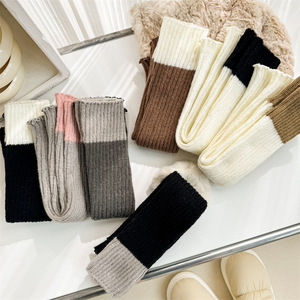 2025 jambières en coton Offres Spéciales pour femmes 1 paire de jambières en laine tricotée noir blanc - Product Image 5