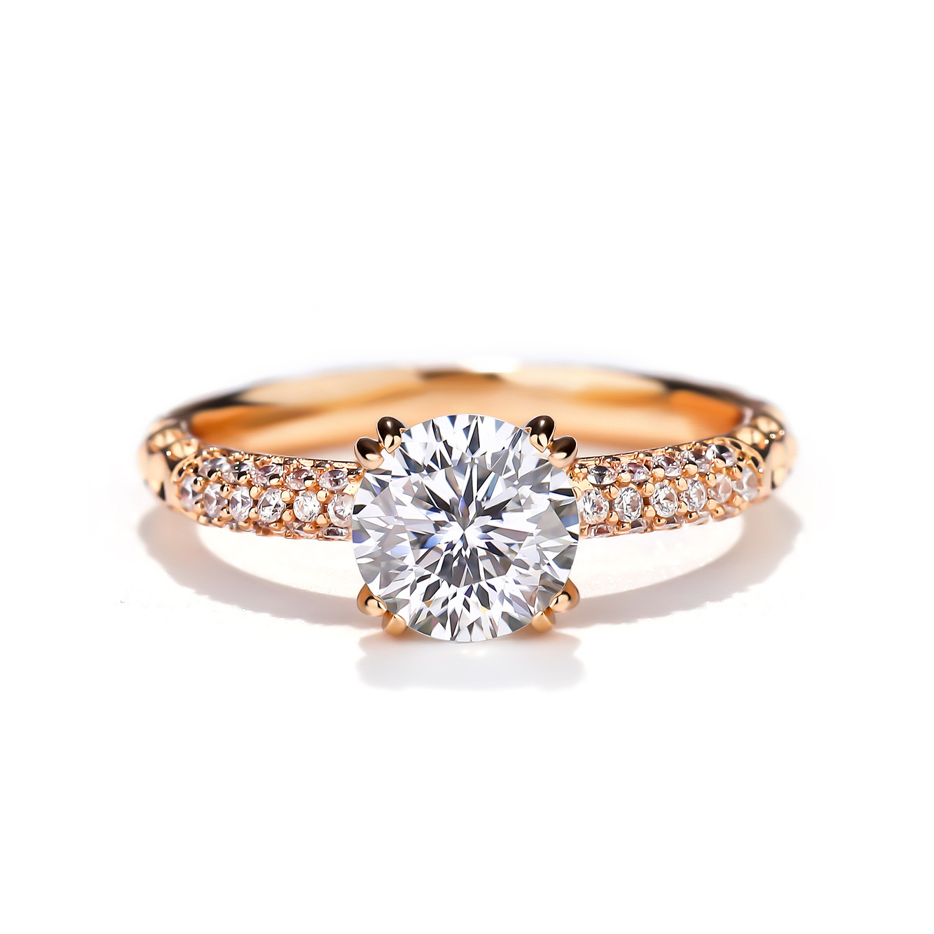 Excellent White (1Carat moissanite)