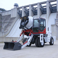 Camion malaxeur à béton autochargeur 4x4 de 1,2 m³ avec pelle autochargeuse pour travaux rurales