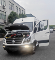 Minibus 18 places, moteur diesel turbo de 3 litres avec chauffage au gaz pour transport sur route froide en montagne - Distributeur
