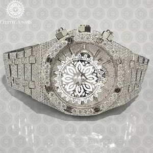 Montre en diamant de qualité supérieure, conçue pour un port confortable et des performances durables, disponible au prix de gros - Product Image 2