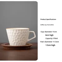 Tasse à thé et à café moderne et écologique en porcelaine dégradée martelée en argile de poterie grossière blanche laiteuse verte pour hommes et femmes
