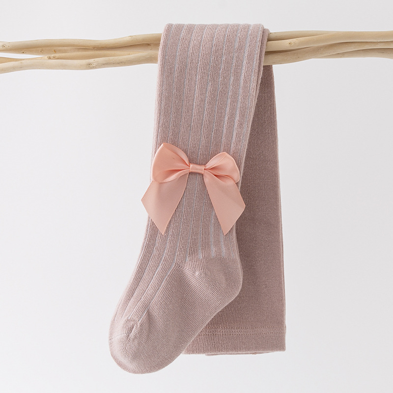 Pink-bowtie
