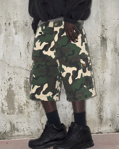 Pantalones Cortos Largos de Algodón Grueso con Efecto Desgastado HG para Hombre, Personalizados con Estampado de Camuflaje en Toda la Superficie, de Pierna Ancha, Estilo Cargo - Product Image 1