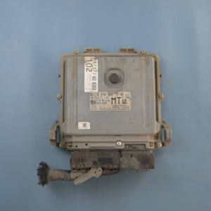 ECM ECU A6469002600 Módulo de unidad de control de motor Computadora PCM para BENZ VITO V260 V300 VIANO Desmontaje de <span class=keywords><strong>segunda</strong></span> <span class=keywords><strong>mano</strong></span> Pieza de coche - Product Image 5