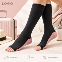 Chaussettes de compression à compression graduée pour mollets, noires, avec tableau de tailles, manchette plus large, bout plat, composition du tissu, instructions d'entretien et emballage