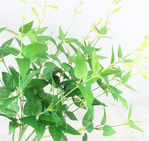 Guirlande de feuilles artificielles de <span class=keywords><strong>chèvrefeuille</strong></span> verte ZZ pour <span class=keywords><strong>d</strong></span>écoration murale, idéale pour les cérémonies de mariage et les salles de banquet - Product Image 4