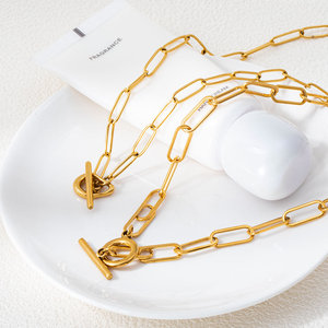 Collier carré à fermoir à bascule en acier inoxydable plaqué or 18 carats, étanche, polyvalent et élégant, par Joolim Jewelry - Product Image 5