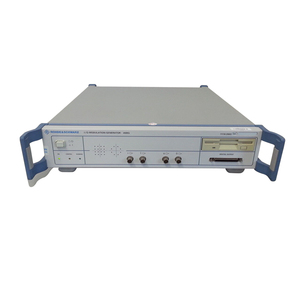 Generador de Señales Rohde Schwarz AMIQ04, Modulación de 100 MHz, Producto de Alto Rendimiento - Product Image 1
