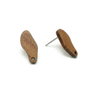 Boucles d'oreilles en bois de qualité supérieure, faites à la main, bijoux de mode naturels, légers, écologiques, accessoires pour femmes, fournitures de bijoux en gros - Product Image 1