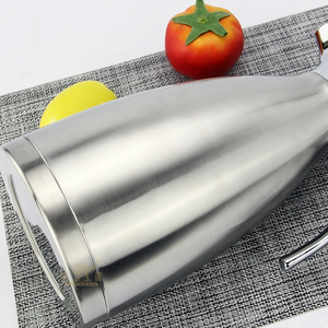 Termo de Acero Inoxidable de Alta Calidad, Termo de Vacío GMBH, Tetera para Té y Café - Product Image 3