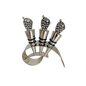 High Quality Grape <b>Wine</b> Design Bottle Stopper Sets With Stand Bar Accessories Gift Items Handmade <b>Wine</b> Stopper For Sealing - Product Image 1
