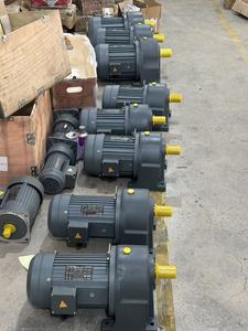 Motor de Inducción de Corriente Alterna Horizontal Monofásico/Trifásico de 380V 3000W 32mm 50Hz/60Hz - Product Image 2