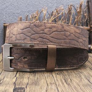 Sabuk Kulit Sapi Full Grain Pria, Tali Kulit Kasar Bertekstur Retak Vintage, Sabuk Pinggang Logam Persegi Matte - Product Image 4