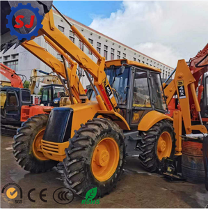 Chargeuses d'occasion JCB 4CX, chargeuse-pelleteuse, équipement de terrassement, JCB4CX, rétrocaveuse, bon état de fonctionnement, à vendre - Product Image 1