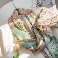 Écharpe en Soie de Mûrier 100% Vintage à Motifs Floraux Botaniques, Plusieurs Designs de Fleurs au Choix, Châle de Cou Tendance pour Femme, Idéal pour le Bureau