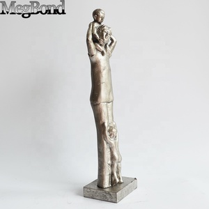 Scultura in Ghisa 'Famiglia per l'Amore' con Papà e Due Bambini, Statuetta in Metallo Resistente per Ornamenti Megbond S0162 - Product Image 4