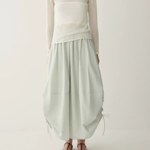 Women's Loose-Fitting Wide-Leg Trousers Side-Pleated Drawstring Trousers Comfortable And Casual Trousers made of pure cotton. - Product Image 6