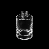Bouteille diffuseur en verre cylindrique populaire de 132 ml, couleur et logo personnalisables pour la fragrance d'intérieur
