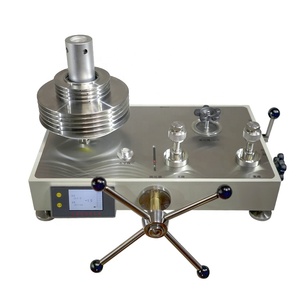 Manomètre à piston calibré par capteur numérique, testeur de poids hydraulique avec indication de déplacement - Product Image 4
