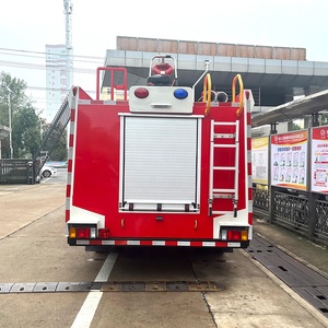 Camion de <span class=keywords><strong>pompiers</strong></span> I SUZU Mini 4000L 4x2 avec réservoir d'eau, camion de sauvetage et de lutte contre les incendies - Product Image 6