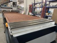 Machine de découpe de lame de scie horizontale et verticale durable ATC-1360-12J MingD pour le bois avec pompe à vide haute vitesse et précision