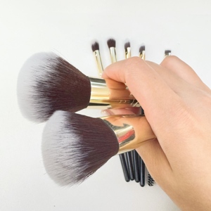 Ensemble <span class=keywords><strong>de</strong></span> 7 pinceaux <span class=keywords><strong>de</strong></span> <span class=keywords><strong>maquillage</strong></span> haute performance, poils synthétiques doux, pinceaux professionnels pour le visage et les yeux, <span class=keywords><strong>kit</strong></span> <span class=keywords><strong>de</strong></span> pinceaux cosmétiques pour la beauté quotidienne - Product Image 4