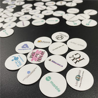 Étiquette NFC haute sécurité NTAG215 en PVC pour le contrôle d'accès des entreprises, la gestion quotidienne de l'accès des employés aux bureaux et aux portes.