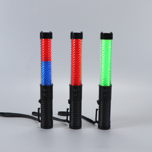 Bastón <span class=keywords><strong>de</strong></span> Seguridad Vial LED <span class=keywords><strong>de</strong></span> 29 cm con Energía <span class=keywords><strong>Solar</strong></span>, Silbato Electrónico, <span class=keywords><strong>Luz</strong></span> Intermitente Prismática <span class=keywords><strong>de</strong></span> Alta Intensidad, para Construcción <span class=keywords><strong>de</strong></span> Carreteras - Product Image 1