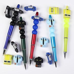 Cuentas de silicona 3D de diseño de coche de dibujos animados para decoración, abalorios para bolígrafos, para la fabricación de joyas, pulseras, collares y llaveros - Product Image 6