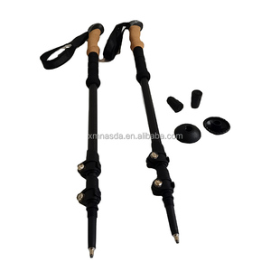 Vente en gros <span class=keywords><strong>de</strong></span> bâtons <span class=keywords><strong>de</strong></span> trekking tactiques <span class=keywords><strong>ultra</strong></span> légers entièrement en fibre <span class=keywords><strong>de</strong></span> carbone 100% Bâton <span class=keywords><strong>de</strong></span> <span class=keywords><strong>marche</strong></span> <span class=keywords><strong>nordique</strong></span> Bâton <span class=keywords><strong>de</strong></span> randonnée télescopique avec verrouillage rabattable - Product Image 2