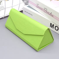 Boîte carrée pliable Logo personnalisé Étui à lunettes de soleil en cuir PU rigide à la mode pour hommes et femmes