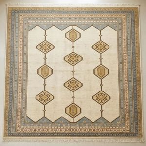 Elegant Boho Geometric <b>Natural</b> Wool <b>Rug</b> with Vintage Inspired Design for Bedroom Hallway Designer Interiors Boutique Hotels - Product Image 1